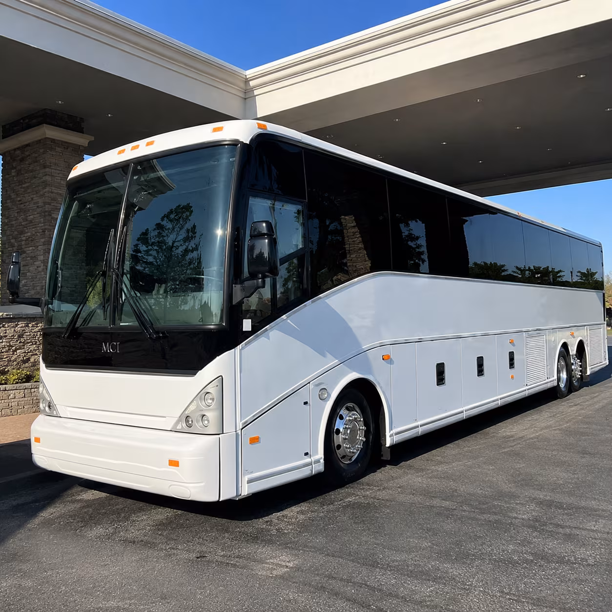 charter bus transfers to naval weapons station seal beach and los alamitos jftb